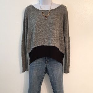 FOEVER 21 grey&black women’s Sz Small Fun-Flow top